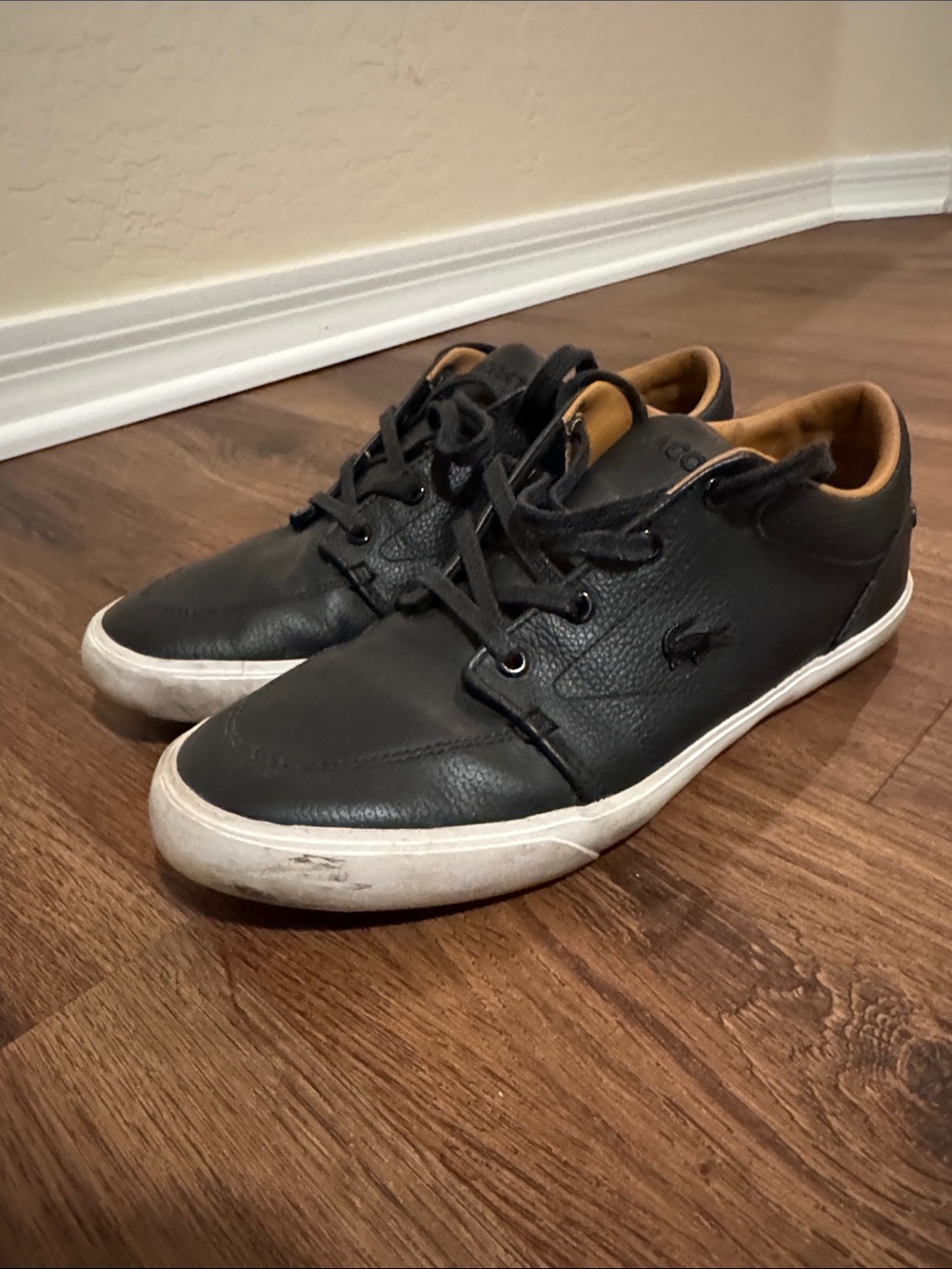 Mens Lacoste Black Leather Low-Top Sneakers with White Sole